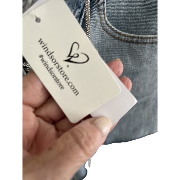 Denim Shorts Hot Pants Juniors S Silver Lace Up, Zipper, Button Western Glam NWT - Picture 4 of 5